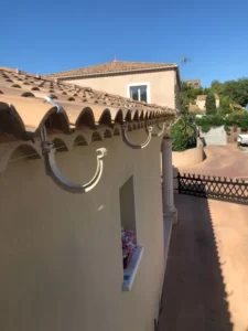 Pose de gouttières 34