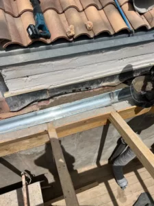 Travaux de maçonnerie sur toiture 34